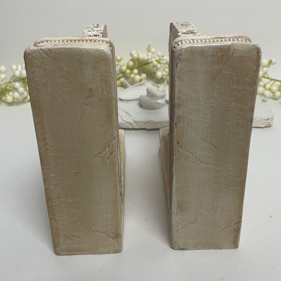 Renaissance Angel Religious Bookends - Picture 10 of 12